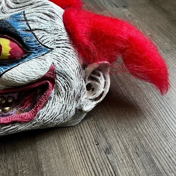 Giggles the Clown Creepy Clown Latex Mask Pull On Halloween Costume Party - Picture 7 of 9